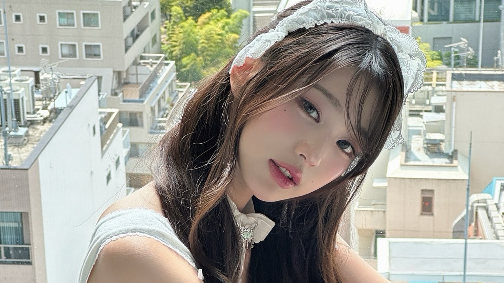 티다르다 네일 이미지